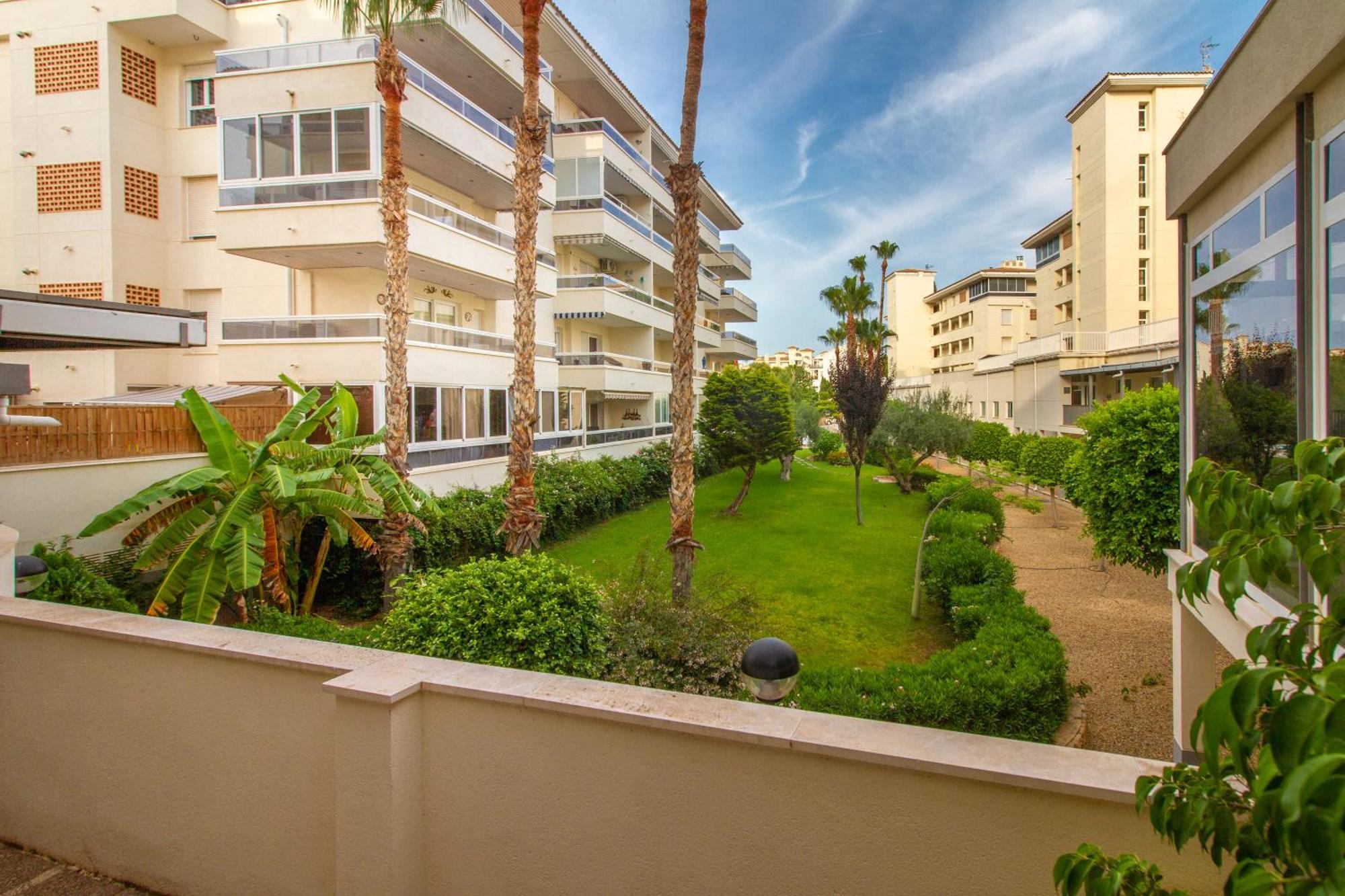 Luminoso Y Acogedor Apartamento En Albir El Albir Bagian luar foto